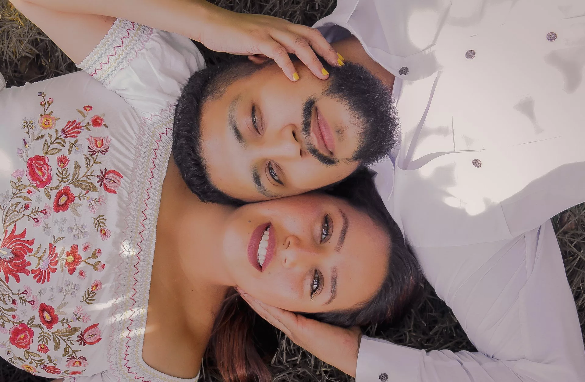 Comment débuter une relation à distance : conseils pour les rencontres en ligne
