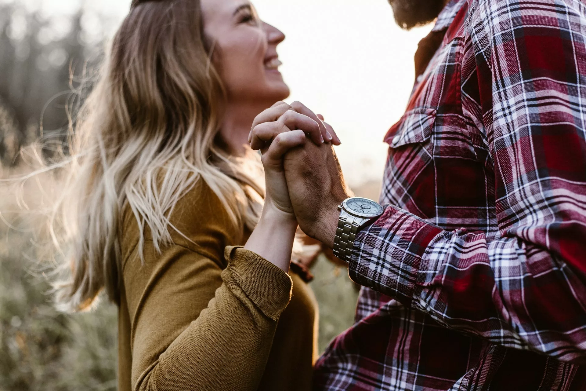 How to Tell the Difference Between Attachment and True Love