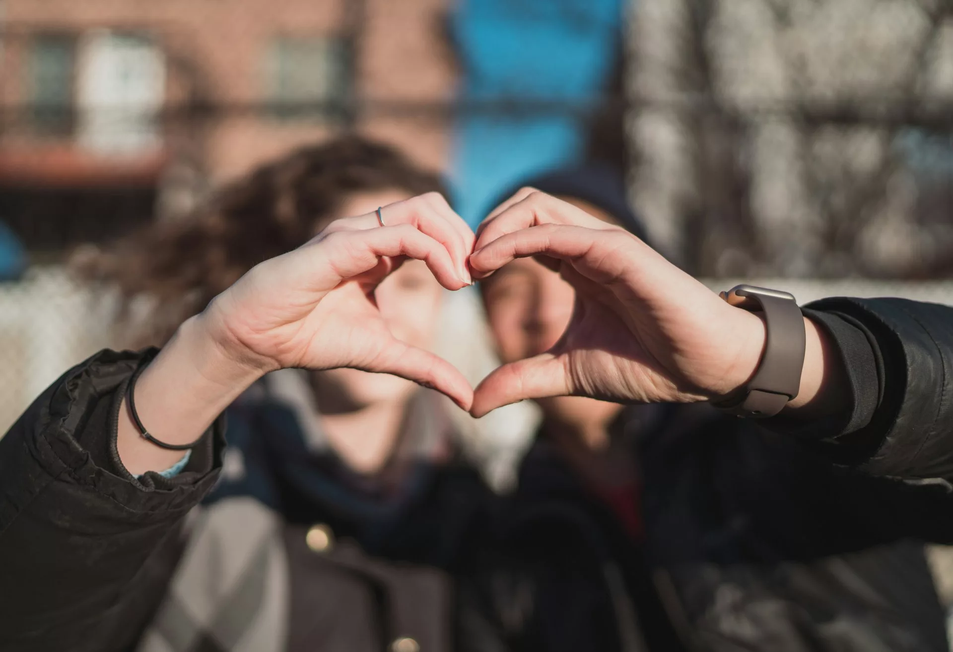 Les secrets de l'amour : causes et solutions aux problèmes de couple