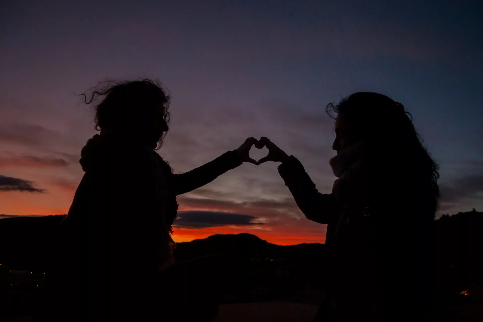 Les raisons de l'autocritique dans les relations amoureuses