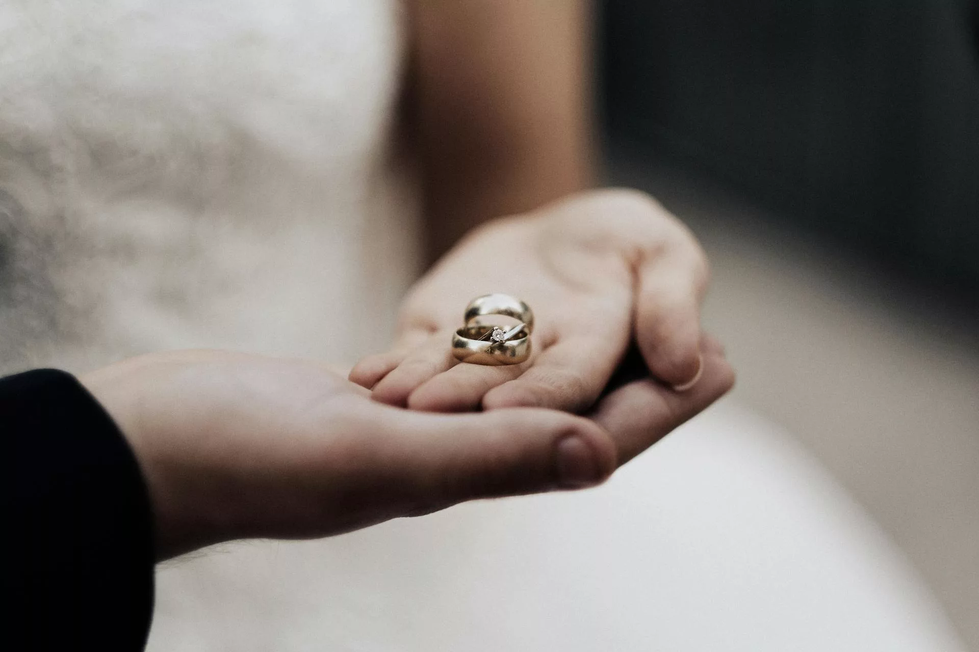 Le mariage est-il la finalité de toute relation amoureuse ?