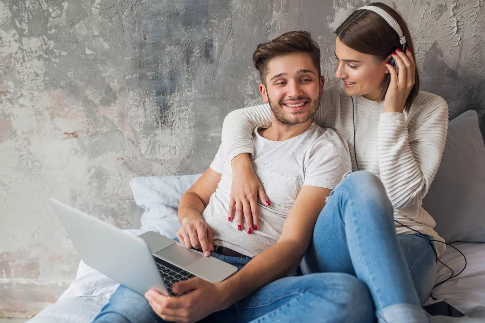 Opportunités et défis de la construction de relations sociales et amoureuses à l’ère d’Internet